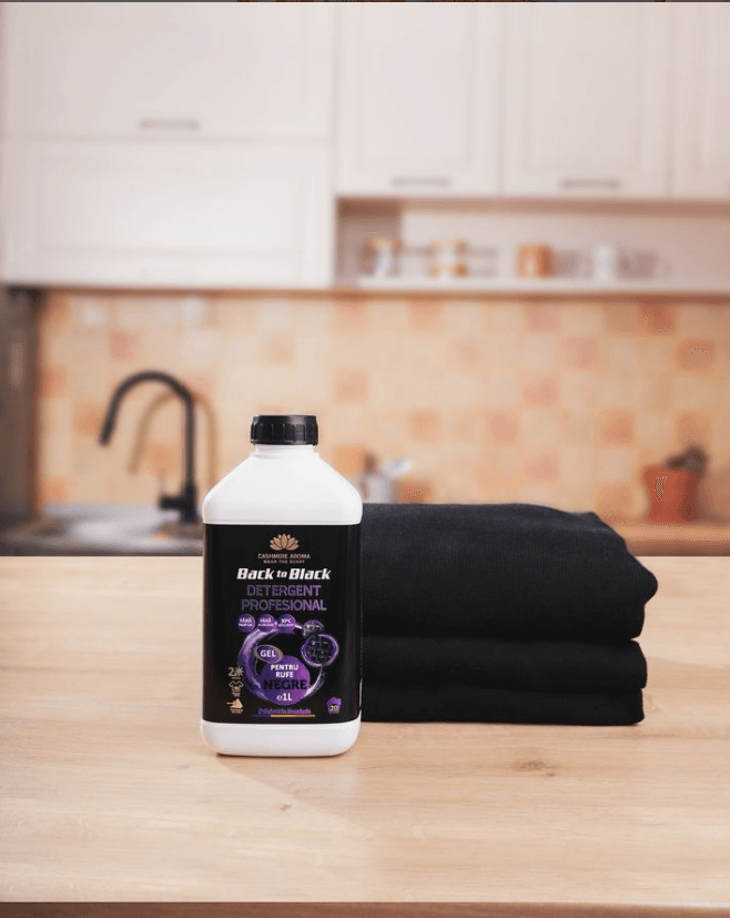 Tamsių audinių skalbiklis, Cashmere Aroma - Image 2